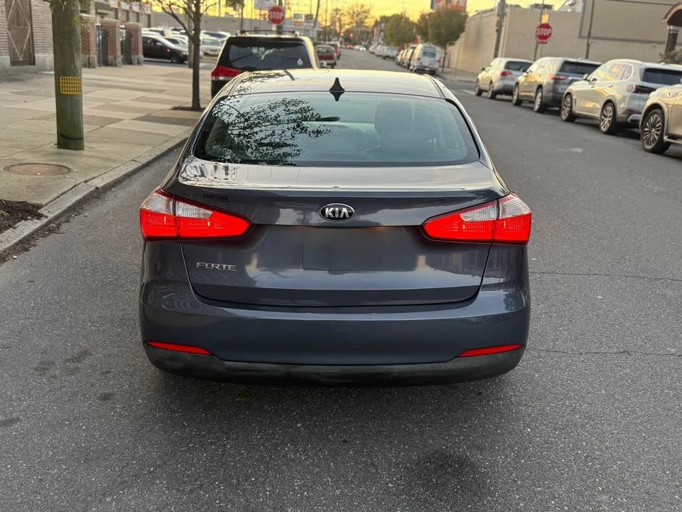 2016 Kia Forte - Image 13 of 13