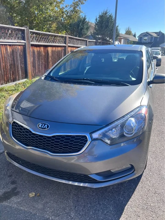 2016 Kia Forte - Image 2 of 8