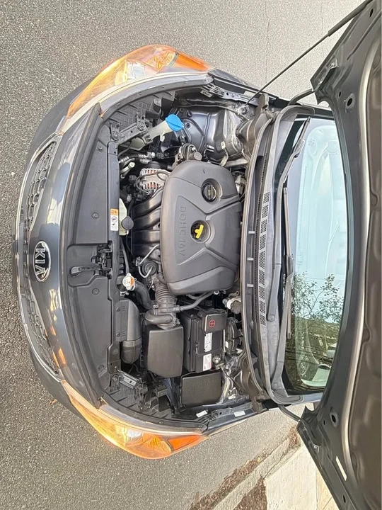 2016 Kia Forte - Image 11 of 13