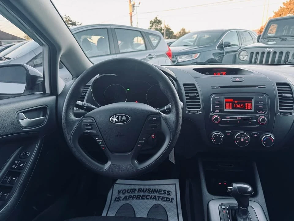 2016 Kia Forte - Image 7 of 13
