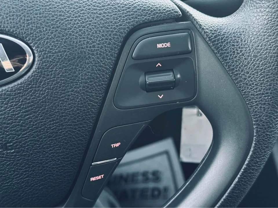 2016 Kia Forte - Image 12 of 13