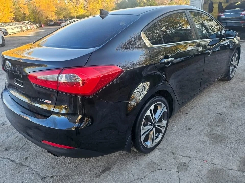 2016 Kia Forte - Image 3 of 18