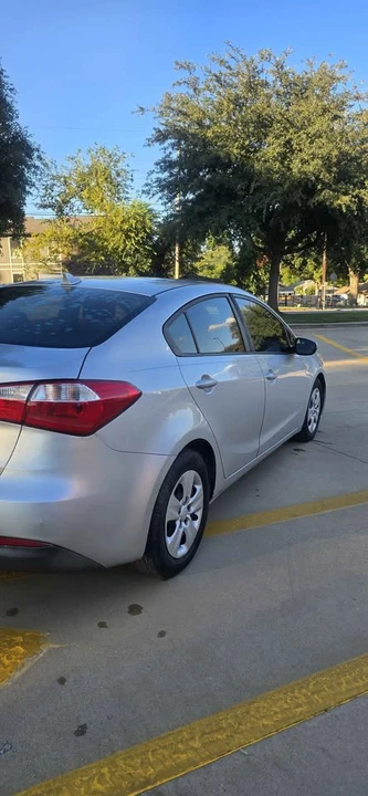 2016 Kia Forte - Image 4 of 20