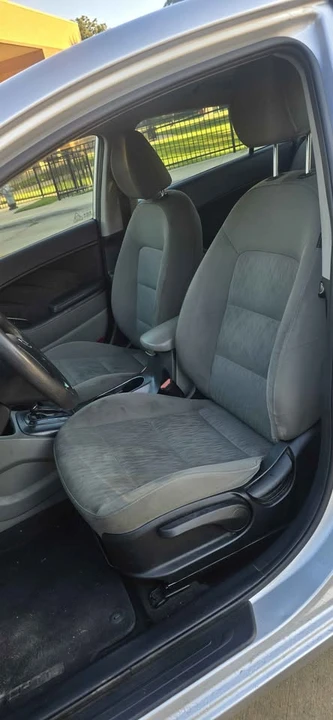 2016 Kia Forte - Image 16 of 20