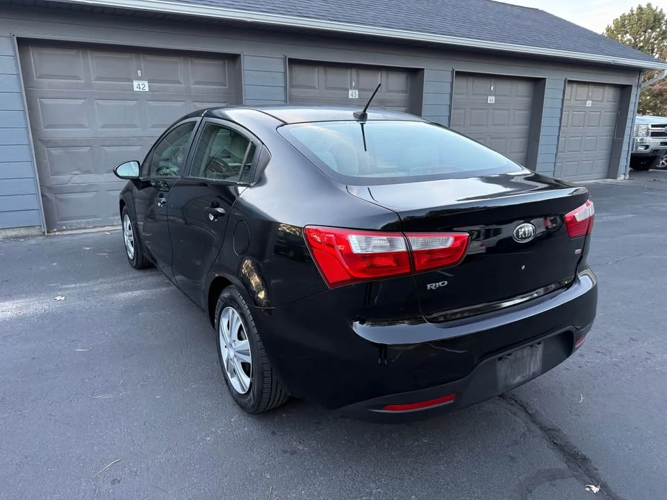 2016 Kia Forte - Image 8 of 9