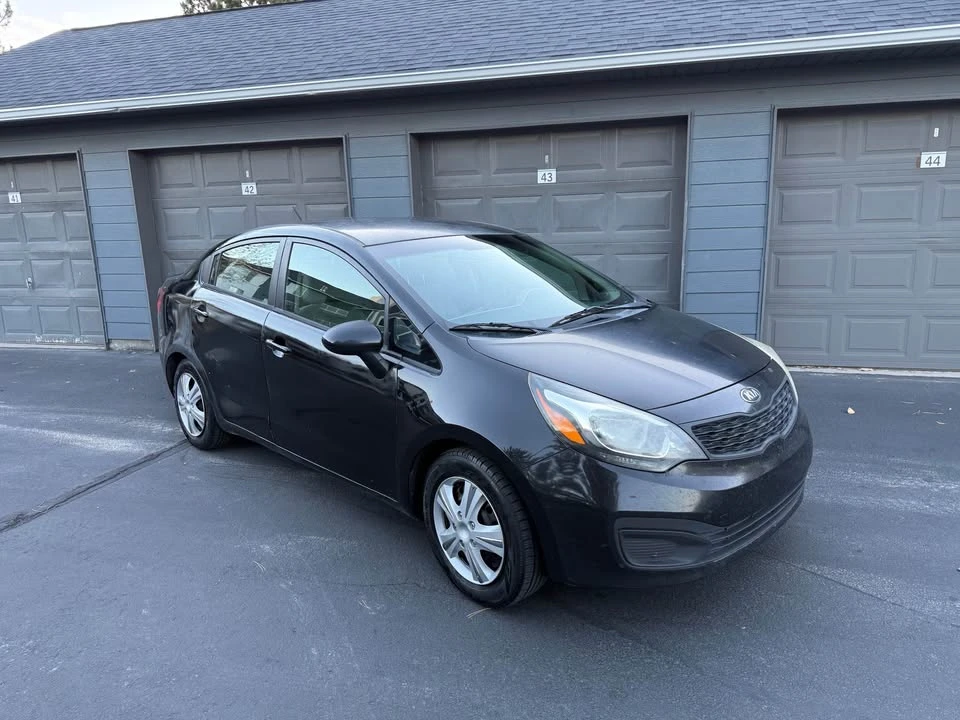 2016 Kia Forte - Image 3 of 9