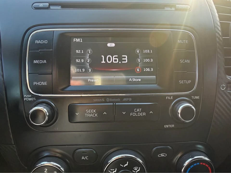 2016 Kia Forte - Image 14 of 16