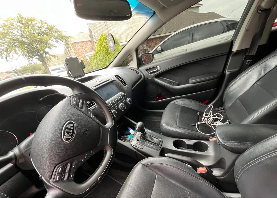 2016 Kia Forte - Image 4 of 5