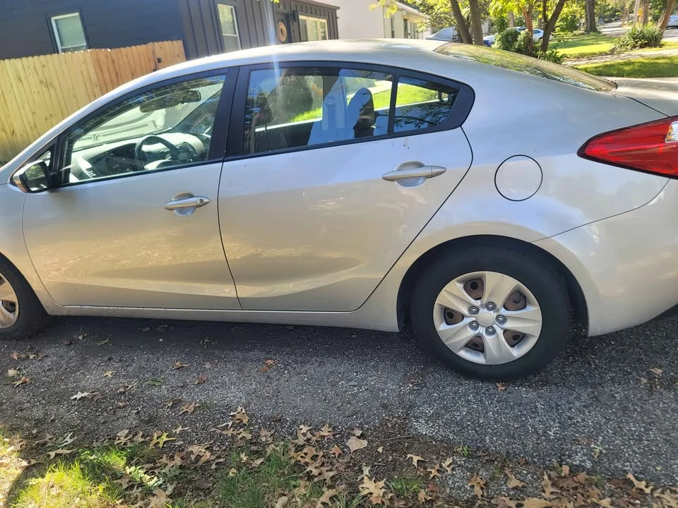 2016 Kia Forte - Image 3 of 4