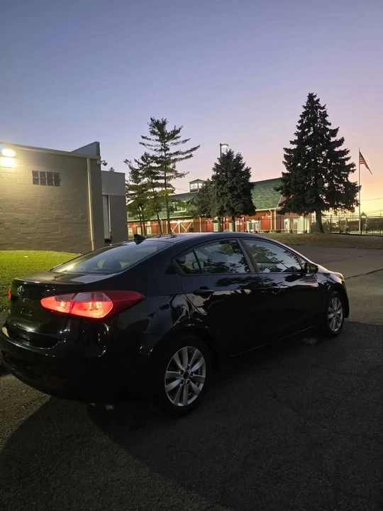 2016 Kia Forte - Image 6 of 7