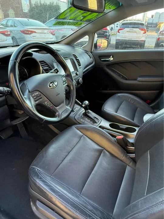 2016 Kia Forte - Image 7 of 13