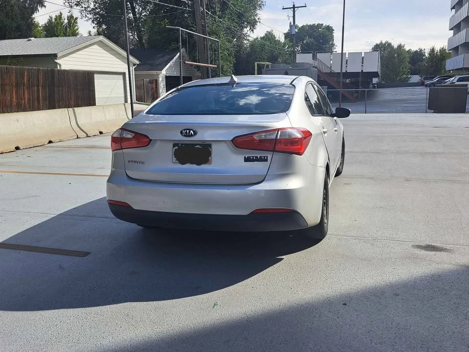 2016 Kia Forte - Image 2 of 7