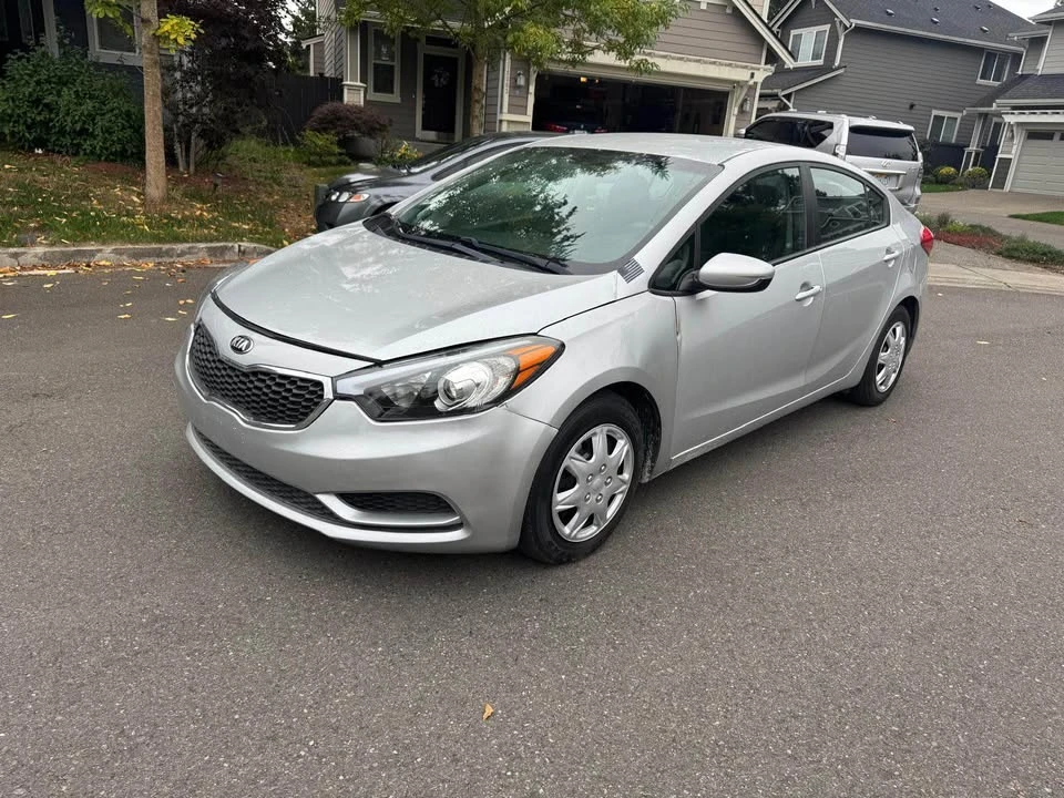 2016 Kia Forte - Image 4 of 6