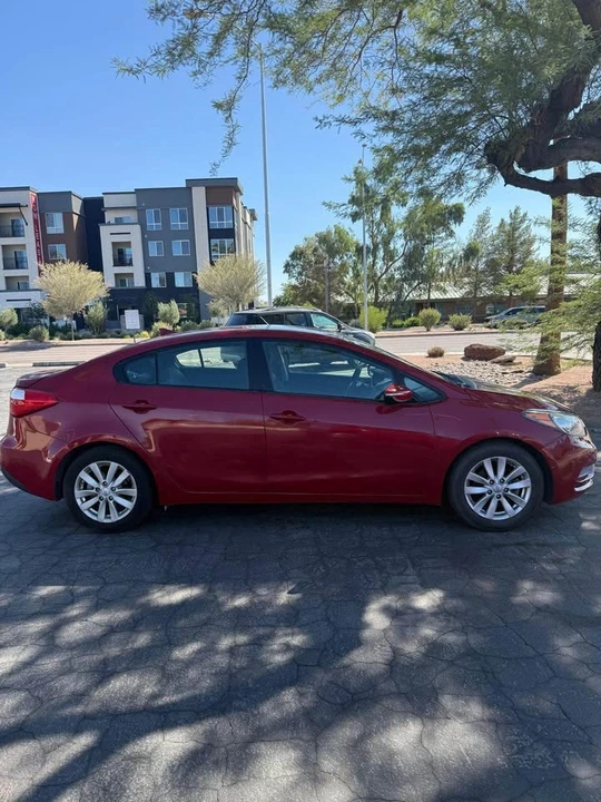2016 Kia Forte - Image 4 of 14
