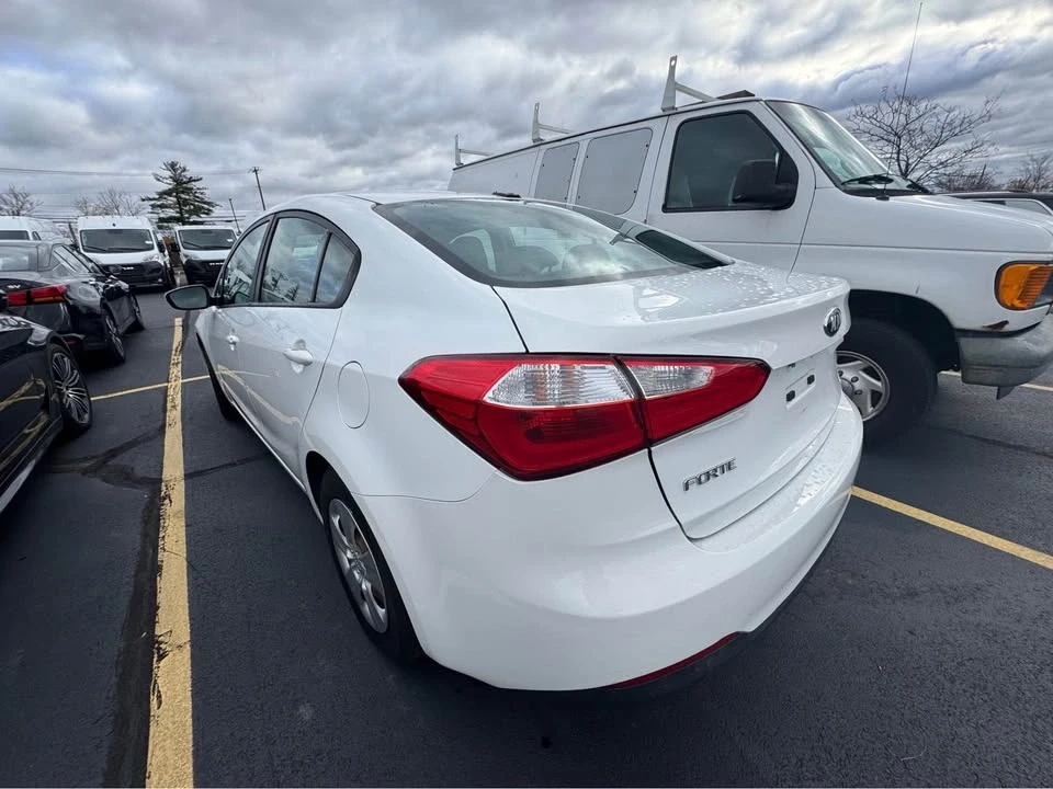2016 Kia Forte - Image 13 of 13