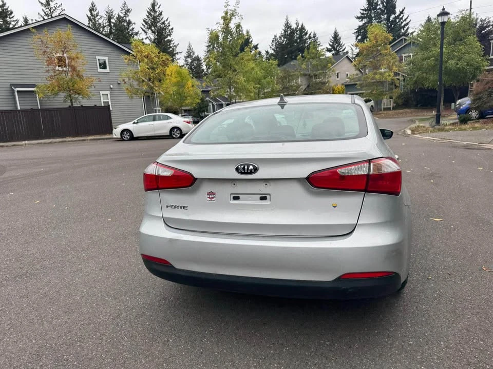 2016 Kia Forte - Image 3 of 6