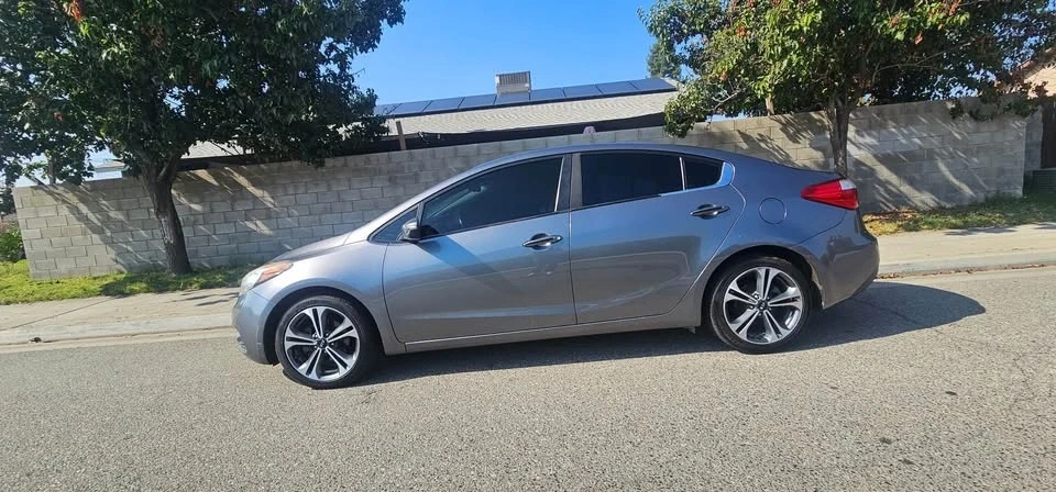 2016 Kia Forte - Image 6 of 14