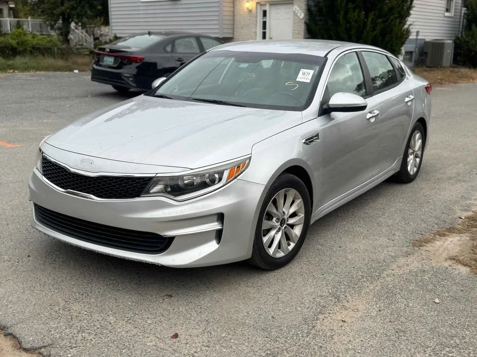 2016 Kia Forte - Image 7 of 9