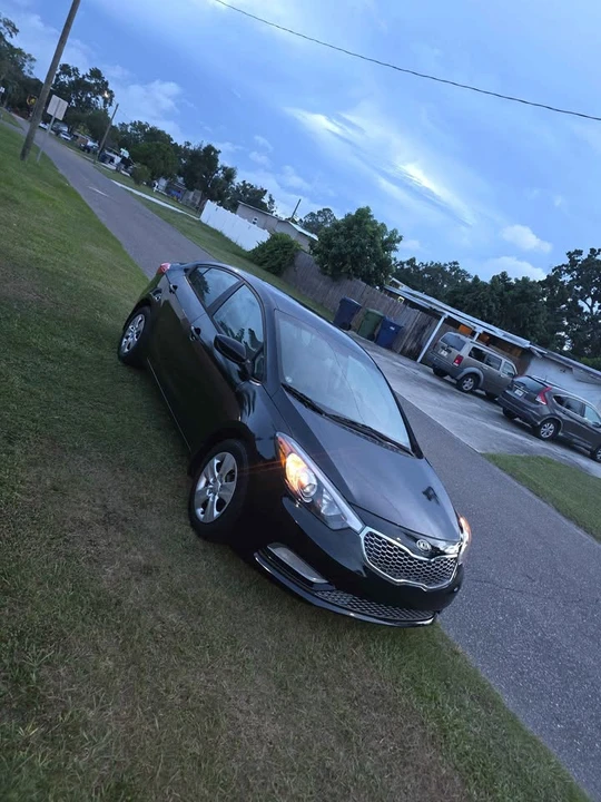 2016 Kia Forte - Image 4 of 15