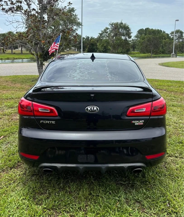 2016 Kia Forte - Image 4 of 9