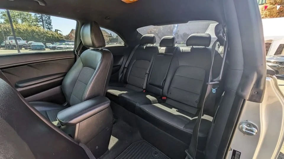 2016 Kia Forte - Image 9 of 16