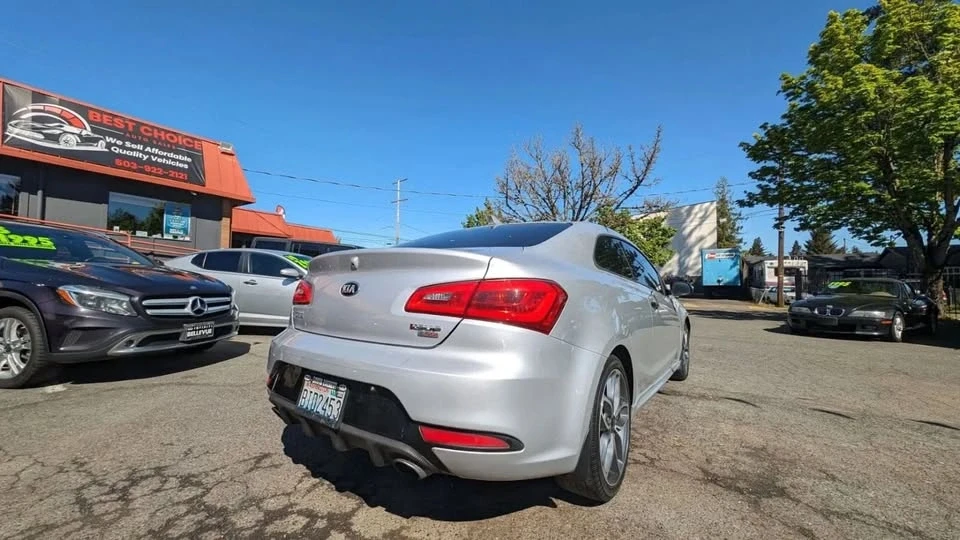 2016 Kia Forte - Image 5 of 16