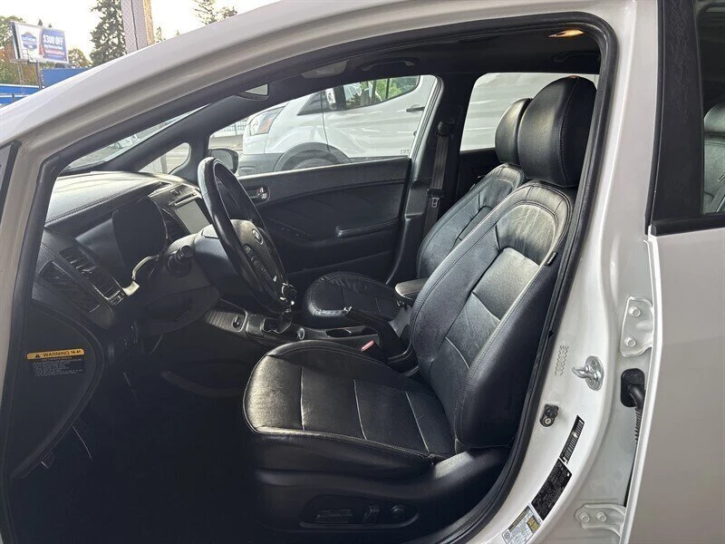 2016 Kia Forte - Image 10 of 20