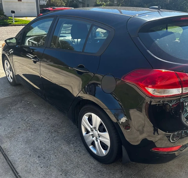 2016 Kia Forte - Image 2 of 5