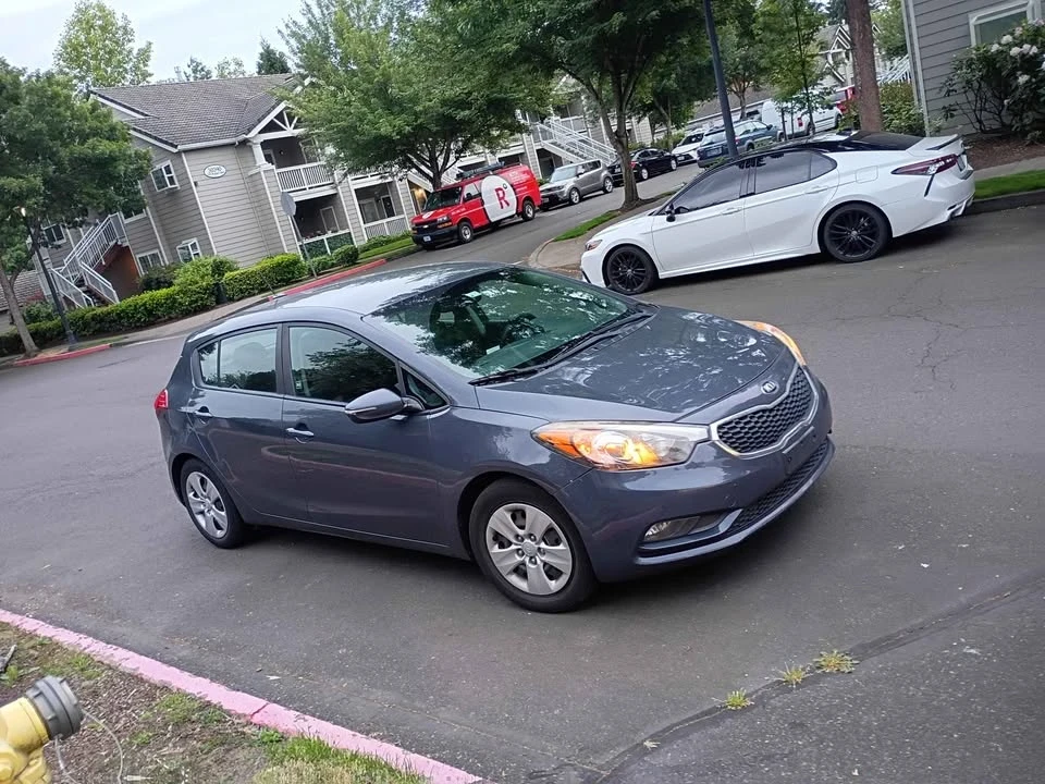 2016 Kia Forte - Image 5 of 5