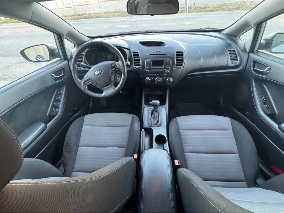 2016 Kia Forte - Image 15 of 15