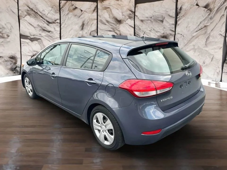 2016 Kia Forte - Image 5 of 20