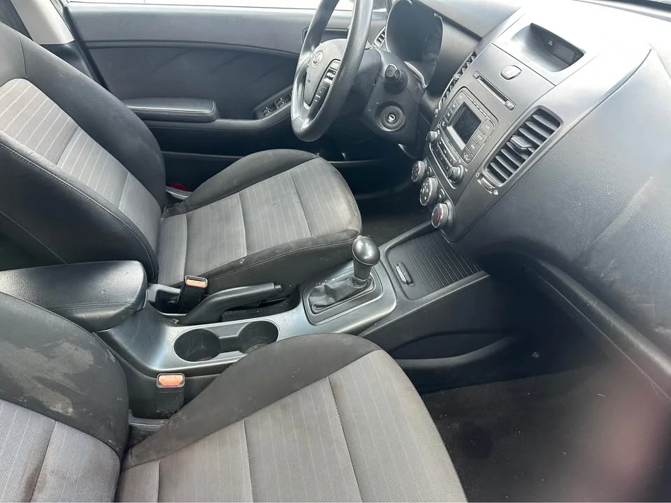 2016 Kia Forte - Image 8 of 8