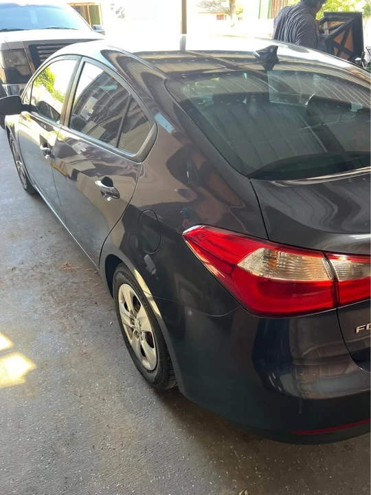 2016 Kia Forte - Image 7 of 7