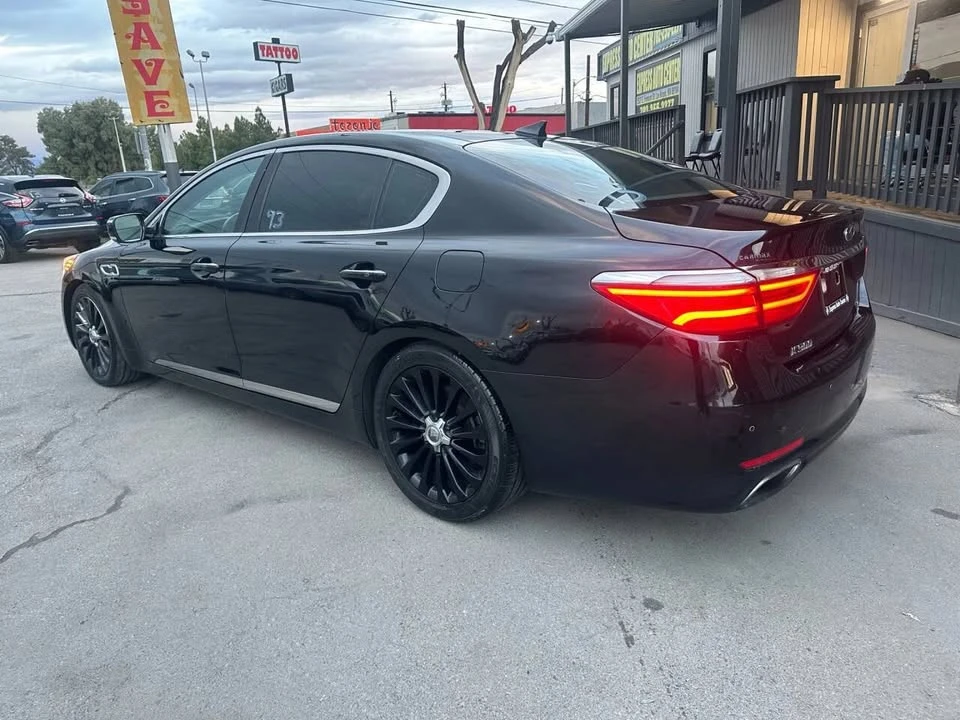 2016 Kia K900 - Image 8 of 20