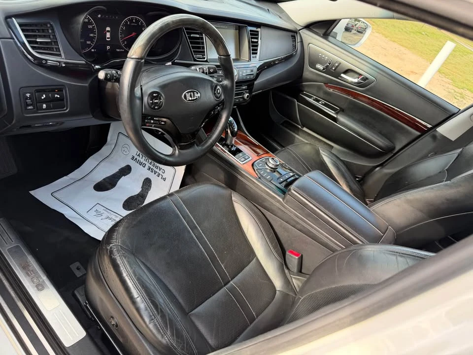 2016 Kia K900 - Image 5 of 14