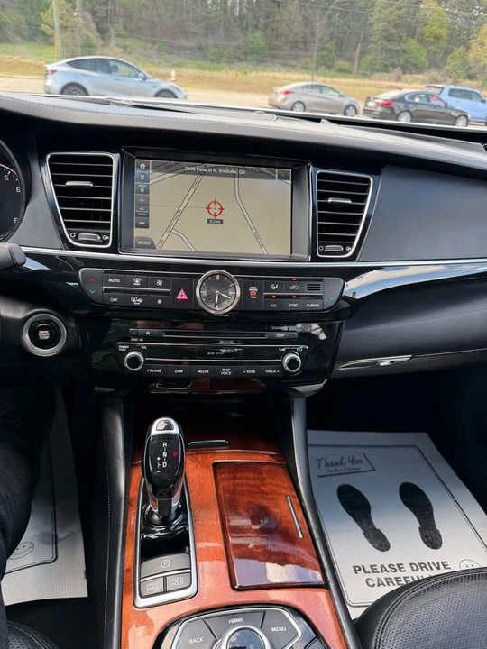 2016 Kia K900 - Image 11 of 14