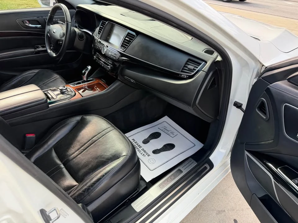 2016 Kia K900 - Image 4 of 14
