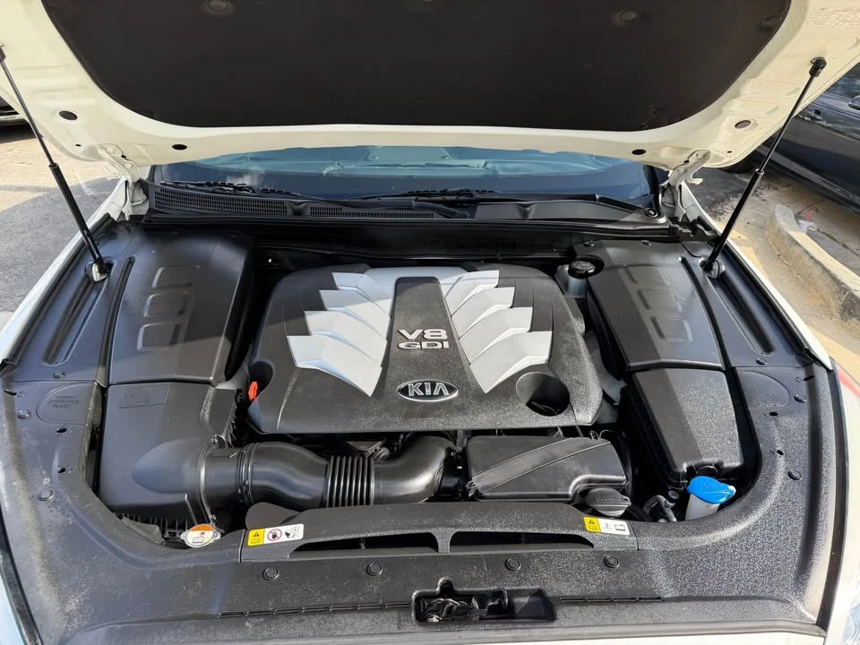 2016 Kia K900 - Image 7 of 14