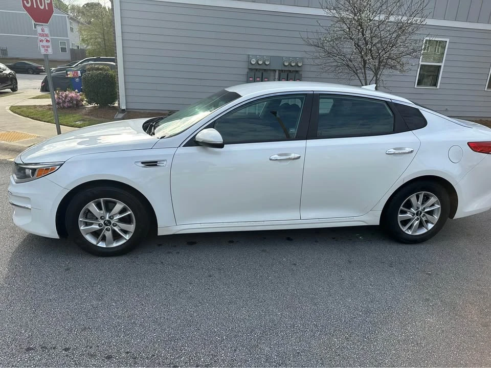 2016 Kia Optima/K5 - Image 8 of 11