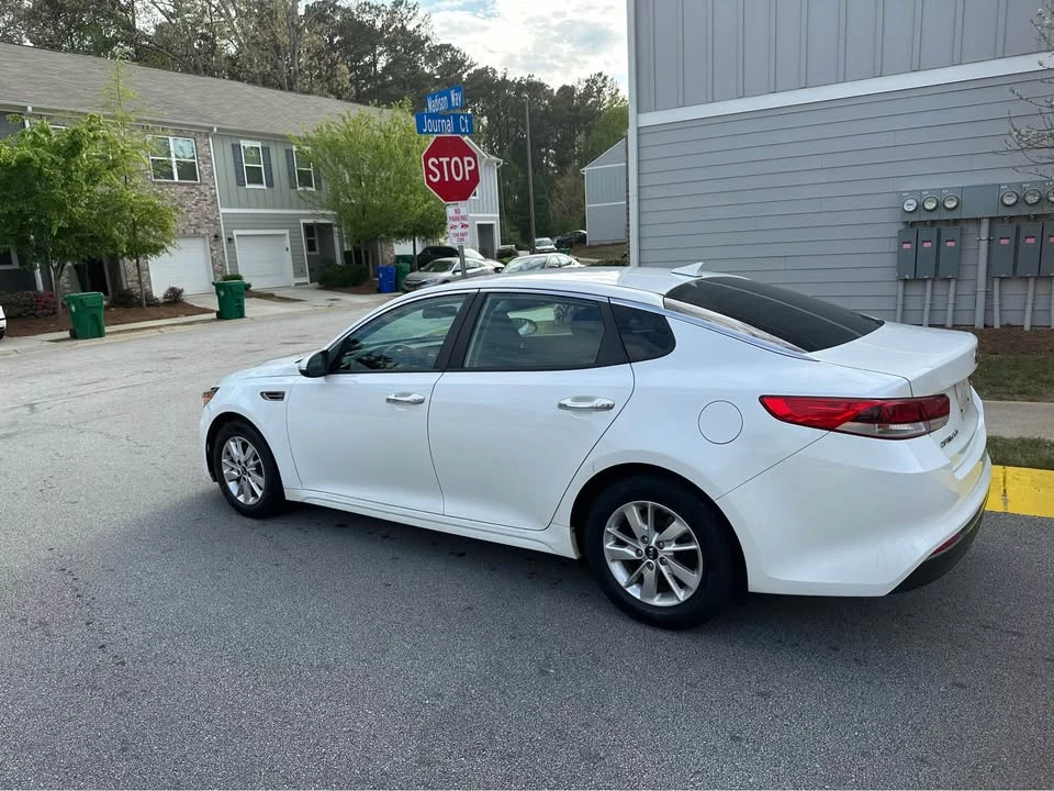 2016 Kia Optima/K5 - Image 6 of 11