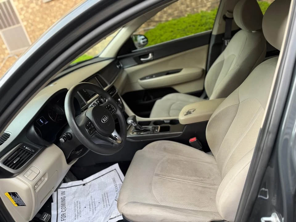 2016 Kia Optima/K5 - Image 8 of 9