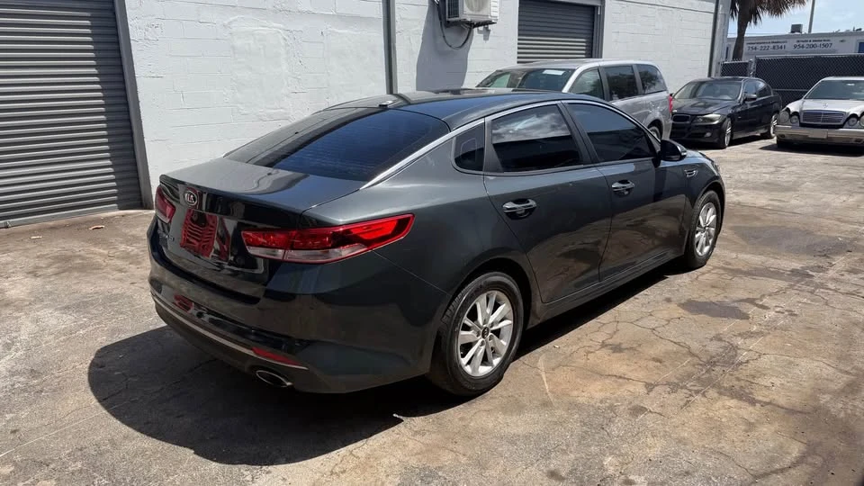 2016 Kia Optima/K5 - Image 4 of 15