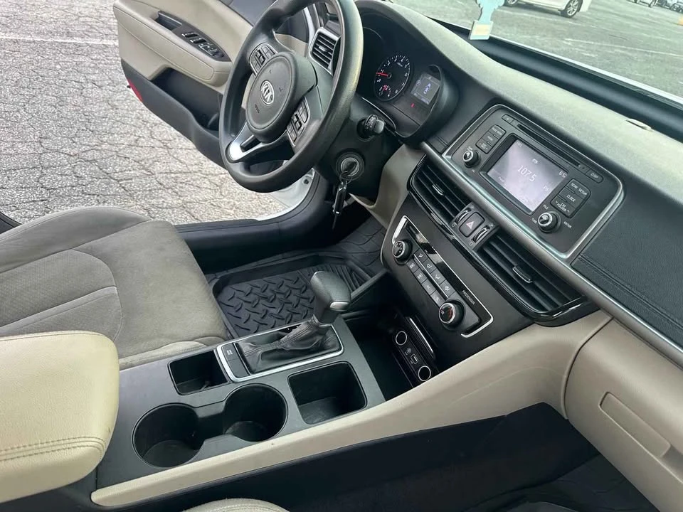 2016 Kia Optima/K5 - Image 11 of 20