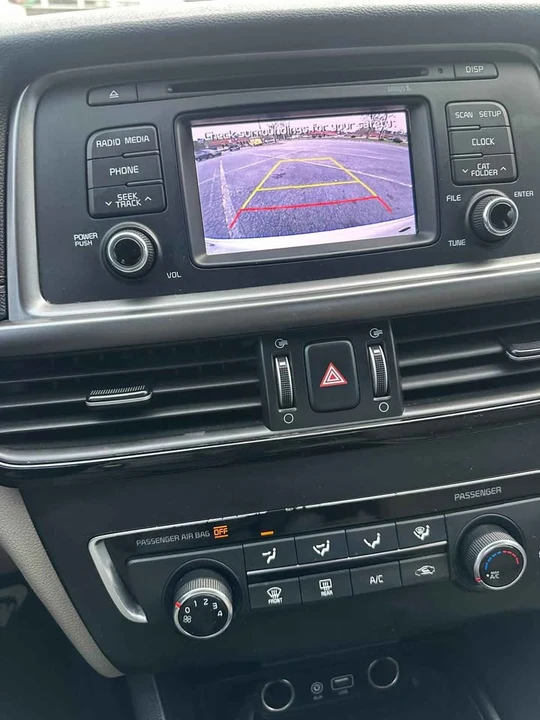 2016 Kia Optima/K5 - Image 10 of 20