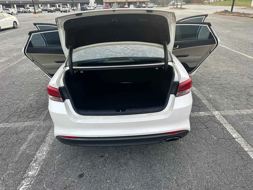 2016 Kia Optima/K5 - Image 16 of 20