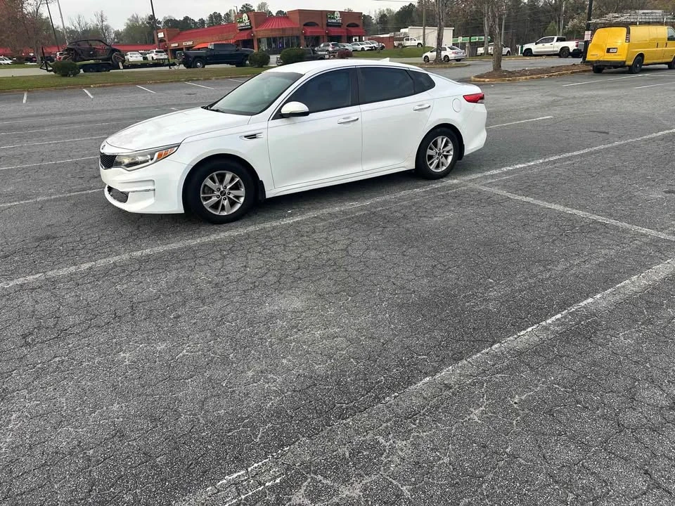 2016 Kia Optima/K5 - Image 18 of 20