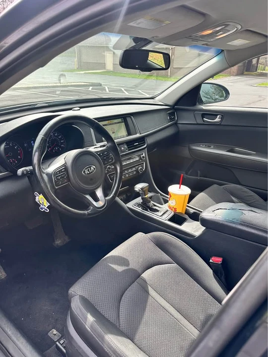 2016 Kia Optima/K5 - Image 8 of 9