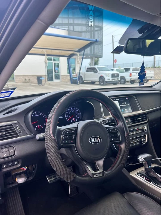 2016 Kia Optima/K5 - Image 16 of 20