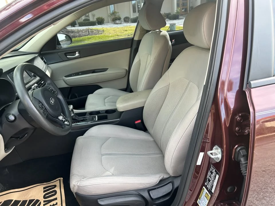 2016 Kia Optima/K5 - Image 8 of 12