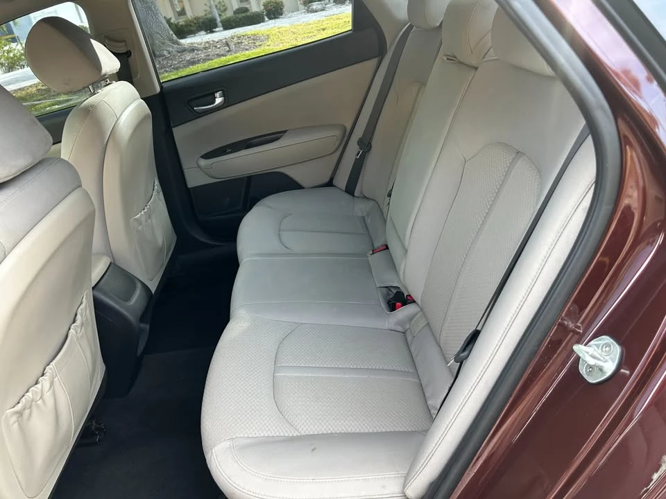 2016 Kia Optima/K5 - Image 9 of 12